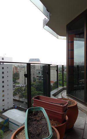 Apartamento à venda com 173m², 3 quartos e 2 vagasVaranda