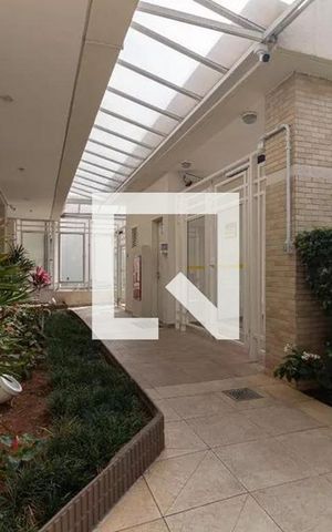 Apartamento à venda com 220m², 1 quarto e 3 vagas Apartamento à venda com 220m², 1 quarto e 3 vagasEntrada e Portaria