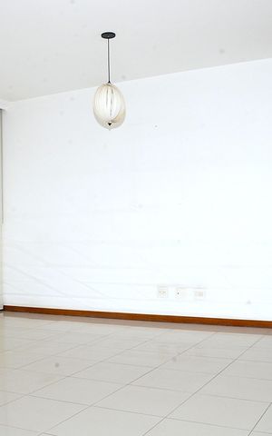 Apartamento à venda com 110m², 3 quartos e 2 vagasSala