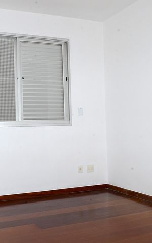 Apartamento à venda com 110m², 3 quartos e 2 vagasQuarto 2