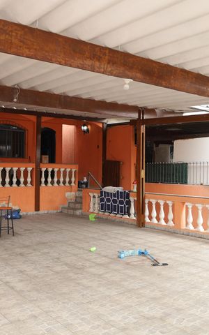Casa à venda com 200m², 3 quartos e 3 vagasQuintal e área da churrasqueira