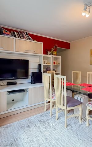 Apartamento à venda com 75m², 3 quartos e 1 vaga Apartamento à venda com 75m², 3 quartos e 1 vagaSala