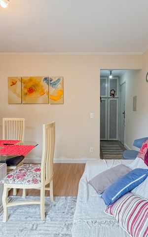 Apartamento à venda com 75m², 3 quartos e 1 vaga Apartamento à venda com 75m², 3 quartos e 1 vagaSala