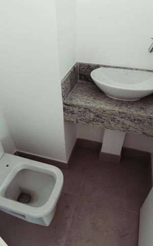 Apartamento à venda com 120m², 2 quartos e 2 vagasLavabo