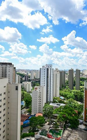 Apartamento para alugar com 112m², 2 quartos e 3 vagasVista