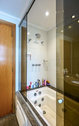 Apartamento para alugar com 112m², 2 quartos e 3 vagasBanheiro Suíte 