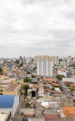 Apartamento à venda com 46m², 2 quartos e 1 vaga Apartamento à venda com 46m², 2 quartos e 1 vagaVista da Sacada da Sala