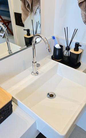 Studio à venda com 26m², 1 quarto e sem vaga Studio à venda com 26m², 1 quarto e sem vagaBanheiro Social