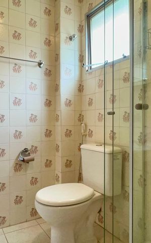Apartamento à venda com 67m², 2 quartos e 1 vaga Apartamento à venda com 67m², 2 quartos e 1 vagaBanheiro da Suíte