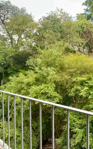 Apartamento à venda com 67m², 2 quartos e 1 vaga Apartamento à venda com 67m², 2 quartos e 1 vagaVista da Varanda da Sala