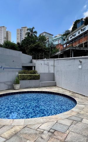 Apartamento à venda com 67m², 2 quartos e 1 vaga Apartamento à venda com 67m², 2 quartos e 1 vagaPiscina