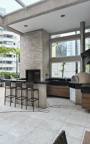 Apartamento à venda com 180m², 3 quartos e 4 vagasChurrasqueira