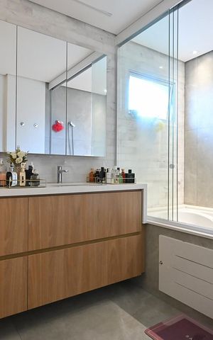 Apartamento à venda com 180m², 3 quartos e 4 vagasBanheiro da Suíte  3