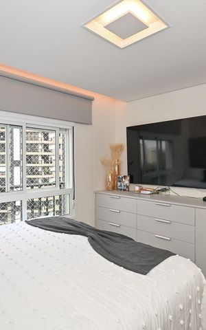 Apartamento à venda com 180m², 3 quartos e 4 vagasSuíte 3