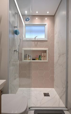 Apartamento à venda com 180m², 3 quartos e 4 vagasBanheiro Suíte 1