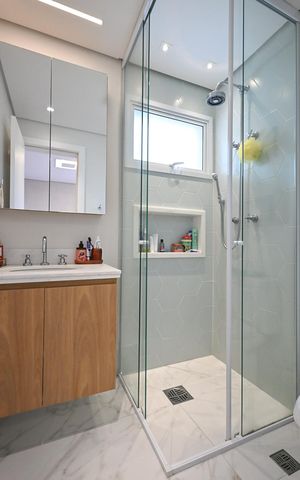 Apartamento à venda com 180m², 3 quartos e 4 vagasBanheiro Suíte 2