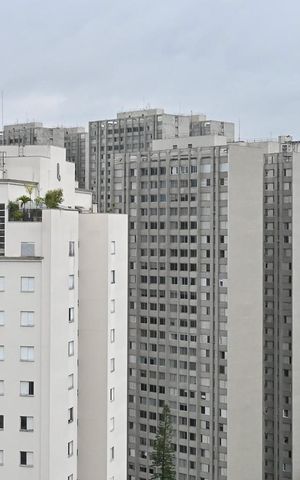 Apartamento à venda com 180m², 3 quartos e 4 vagasVista da Suíte 3