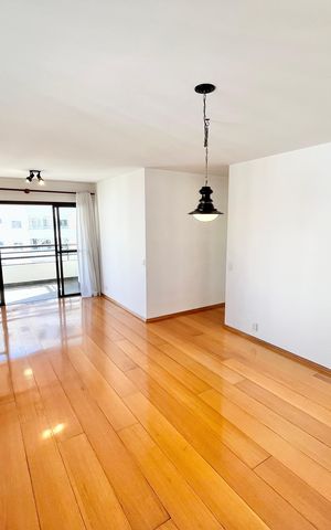 Apartamento à venda com 97m², 4 quartos e 2 vagas Apartamento à venda com 97m², 4 quartos e 2 vagasSala