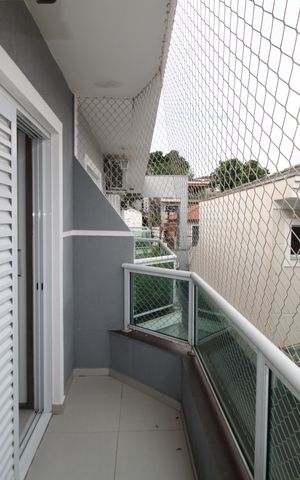 Casa à venda com 120m², 2 quartos e 2 vagasVaranda Suíte