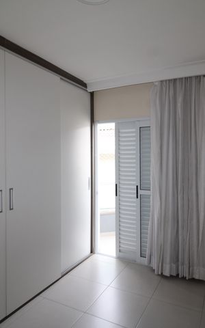 Casa à venda com 120m², 2 quartos e 2 vagasSuíte