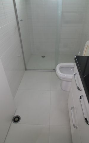 Casa à venda com 120m², 2 quartos e 2 vagasBanheiro