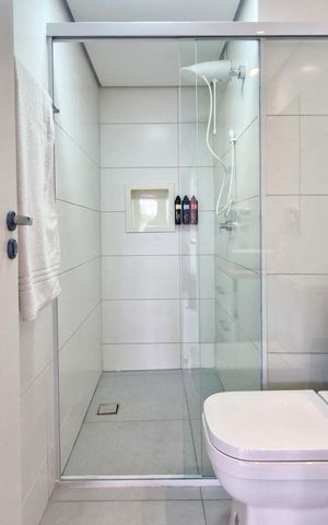 Studio à venda com 76m², 2 quartos e sem vaga Studio à venda com 76m², 2 quartos e sem vagaBanheiro