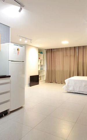 Studio à venda com 76m², 2 quartos e sem vaga Studio à venda com 76m², 2 quartos e sem vagaQuarto