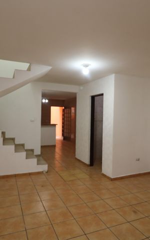 Casa à venda com 290m², 3 quartos e 3 vagasSala