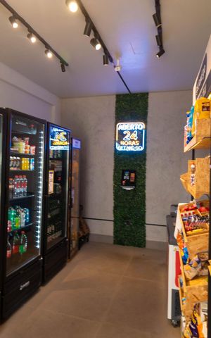 Studio à venda com 44m², 1 quarto e 1 vaga Studio à venda com 44m², 1 quarto e 1 vagaMini Mercado