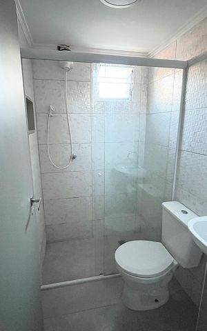 Studio para alugar com 25m², 0 quarto e sem vaga Studio para alugar com 25m², 0 quarto e sem vagaBanheiro
