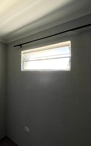Studio para alugar com 25m², 0 quarto e sem vaga Studio para alugar com 25m², 0 quarto e sem vagaDetalhe Sala