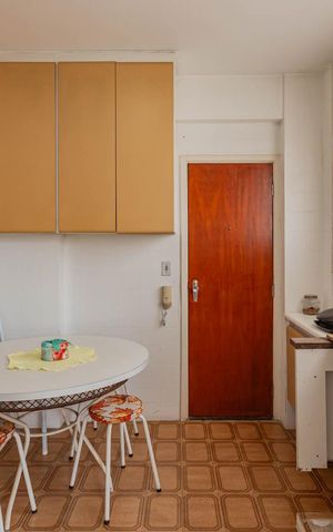 Apartamento à venda com 136m², 3 quartos e 2 vagasCozinha