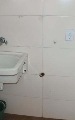 Casa de condomínio à venda com 200m², 4 quartos e 2 vagasÁrea de serviço
