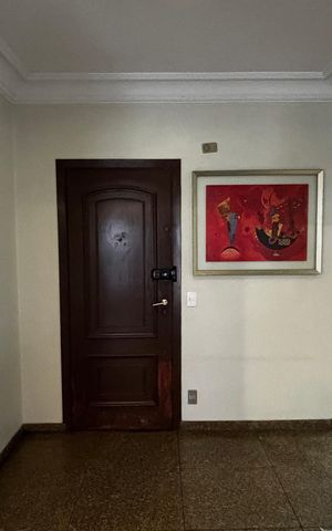 Apartamento à venda com 390m², 5 quartos e 10 vagas Apartamento à venda com 390m², 5 quartos e 10 vagasCorredor