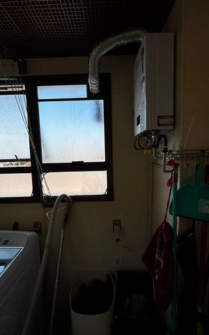 Apartamento à venda com 390m², 5 quartos e 10 vagas Apartamento à venda com 390m², 5 quartos e 10 vagasÁrea de Serviço