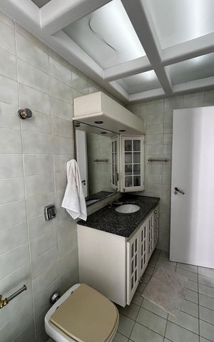 Apartamento à venda com 390m², 5 quartos e 10 vagas Apartamento à venda com 390m², 5 quartos e 10 vagasBanheiro da Suíte 5