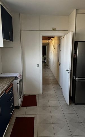 Apartamento à venda com 390m², 5 quartos e 10 vagas Apartamento à venda com 390m², 5 quartos e 10 vagasCozinha