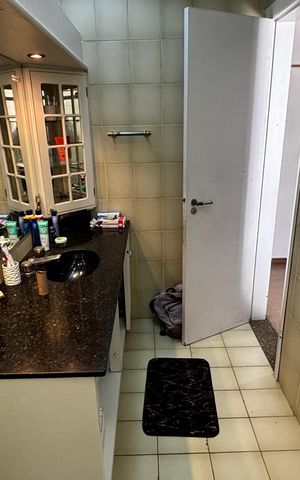 Apartamento à venda com 390m², 5 quartos e 10 vagas Apartamento à venda com 390m², 5 quartos e 10 vagasBanheiro da Suíte 2