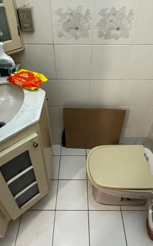 Apartamento à venda com 390m², 5 quartos e 10 vagas Apartamento à venda com 390m², 5 quartos e 10 vagasBanheiro da Suíte 4