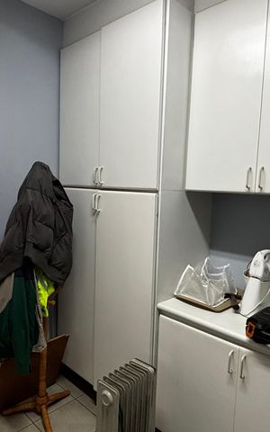 Apartamento à venda com 390m², 5 quartos e 10 vagas Apartamento à venda com 390m², 5 quartos e 10 vagasQuarto de Serviço