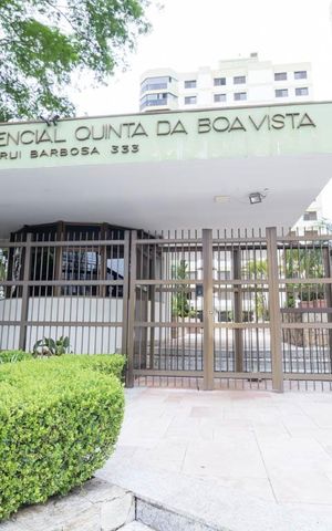 Apartamento à venda com 390m², 5 quartos e 10 vagas Apartamento à venda com 390m², 5 quartos e 10 vagasEntrada