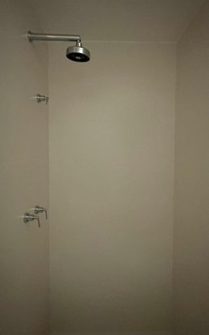Apartamento à venda com 166m², 3 quartos e 2 vagas Apartamento à venda com 166m², 3 quartos e 2 vagasBanheiro da Suíte 1