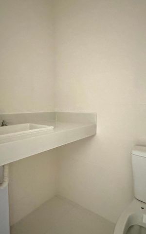 Apartamento à venda com 166m², 3 quartos e 2 vagas Apartamento à venda com 166m², 3 quartos e 2 vagasBanheiro da Suíte 1