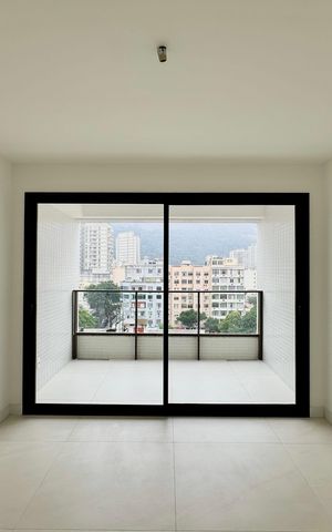 Apartamento à venda com 166m², 3 quartos e 2 vagas Apartamento à venda com 166m², 3 quartos e 2 vagas Suite 3