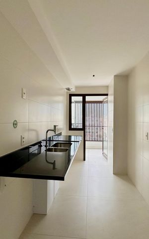 Apartamento à venda com 166m², 3 quartos e 2 vagas Apartamento à venda com 166m², 3 quartos e 2 vagasCozinha