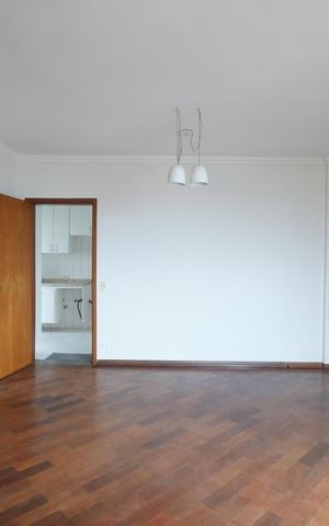 Apartamento à venda com 84m², 3 quartos e 2 vagasSala