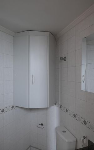 Apartamento à venda com 84m², 3 quartos e 2 vagasBanheiro da Suíte