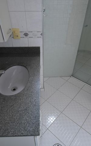 Apartamento à venda com 84m², 3 quartos e 2 vagasBanheiro da Suíte