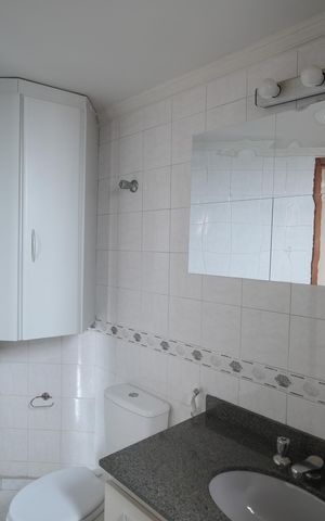 Apartamento à venda com 84m², 3 quartos e 2 vagasBanheiro da Suíte