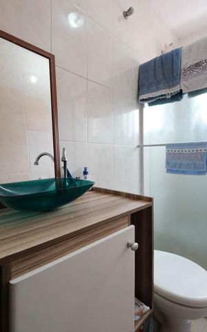 Casa à venda com 200m², 3 quartos e 2 vagasBanheiro da Suíte 3